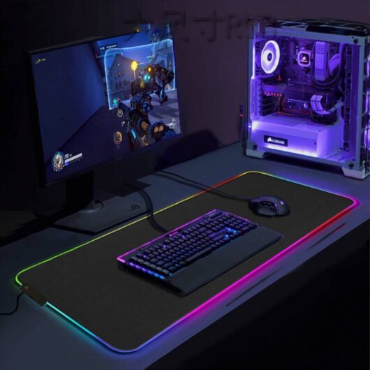 Trintion RGB Gaming Mouse Mat 900×400×4mm Thick Extended Gaming Mouse and Keyboard Mat Pad with Non-Slip Rubber Base with 7 Light Modes Luminous LED
